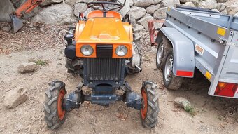 Traktor Kubota B6000 - 2