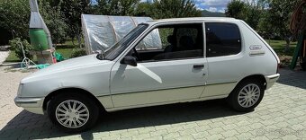 Peugeot 205 - 2