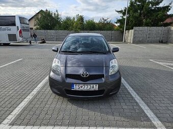 Toyota YARIS 1.33 M/M 5D LS, r. 2009, automat - veľmi dobrý - 2