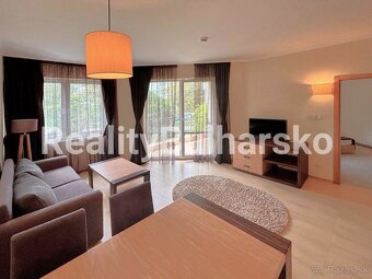 Prostorný apartmán 2+kk v prestižním 4★ resortu přímo u moře - 2
