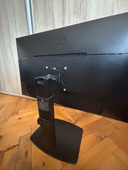 Monitor AOC , 27" - 2