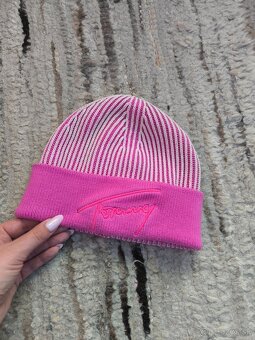 Dámska čiapka Tommy Jeans - ružová - 2