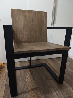 Dizajnové stolička - 2