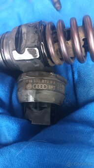 Vstreky 1.9 TDI 96kw - 2