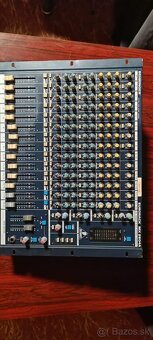Mix Behringer Eurorack MX2804A - 2