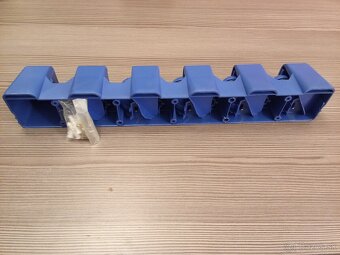 držiak na mopy,metly, náradie - 2