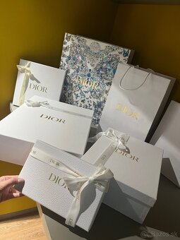 Dior krabice a tašky - 2
