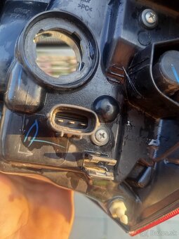 Zadné svetlo Suzuki S cross - 2