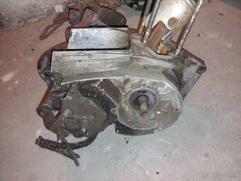 Motor jawa 250 559 - 2