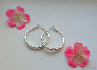 Náušnice striebornej farby - 2