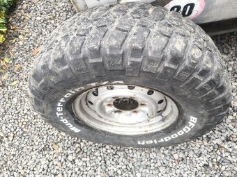 31x10.5 R15 rezerva 6x139.7 - 2