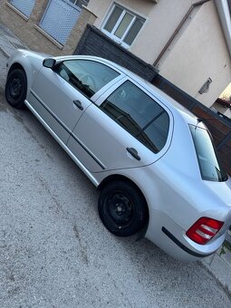 Škoda Fabia. 1,2HTP benzín - 2