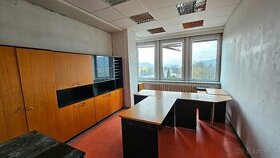 Kancelárie a sklady s výmerami od 15m2, 18m2 až po 300m2 - 2