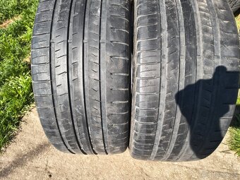 245/35r19 - 2