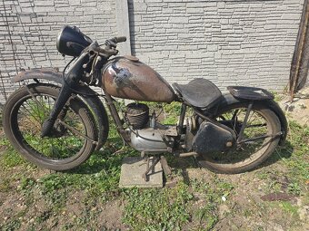 ČZ 125T - 2