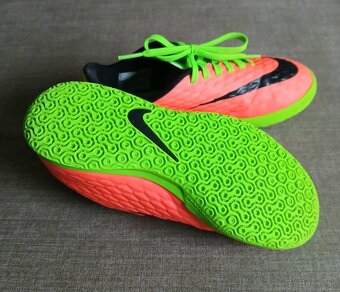 Kvalitné hypervenom halovky zn.Nike - 2