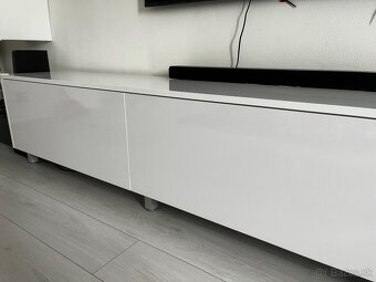 Komoda pod TV - 2