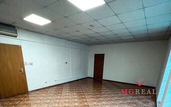 Prenájom kancelárií 36 m2 a 40 m2 v širšom centre Trnavy - 2
