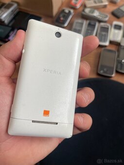 Sony E C1505 - 2