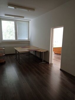 Na prenájom kancelárske priestory na Panónskej ceste 26-36m2 - 2