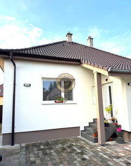 Na predaj rodinný dom s ďalšou prístavbou v obci Trstín - 2