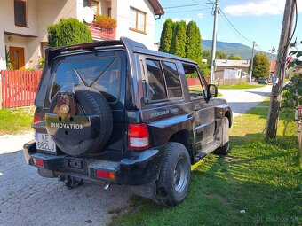 Hyundai Galloper - 2