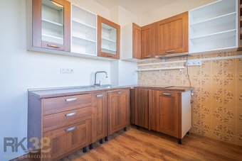 Menší 2-izbový byt na Starom Juhu neďaleko centra na predaj - 2