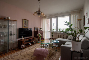 BA-Vrakuňa-príjemný 3 izb. byt-balkón aj loggia - 2