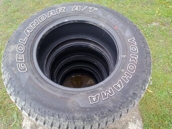 Pneumatiky 235/70 R16 - 2