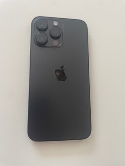 Krásny Iphone 14 Pro Max 256GB - 2