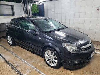 Opel astra h gtc - 2