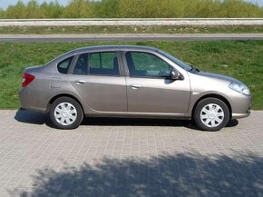 Renault thalia 1.5 dci zlatá metalíza rok 2009 - 2