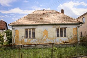 Rodinný dom so slnečným pozemkom v obci Plášťovce - 2