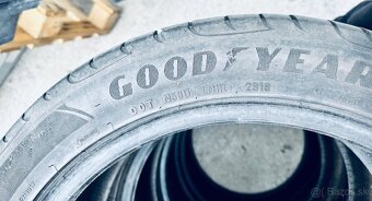 245/45 R18 letné - 2