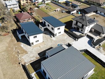 Rodinný viladom s výmerou 175 m2 | 442 m2 pozemok | novost. - 2