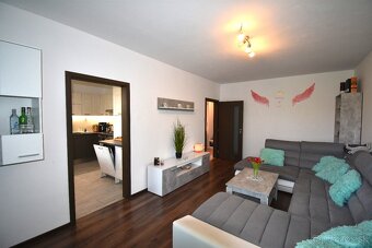 Veľkometrážny 3 izbový byt,  predaj, Šaľa centrum - 2