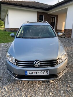Volkswagen Passat Variant 2.0 TDI 4Motion DSG - 2