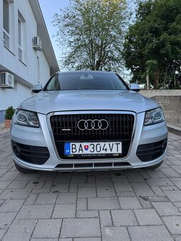 Predám Audi Q5 3.0 TDI quattro, r.v. 2008, automat - 2