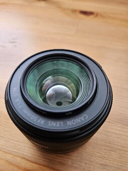 Canon RF 50 mm f/1,8 STM + UV filter Hoya - 2