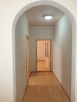 Prenajmem 2izb. byt ul. Komenskeho KE - 2