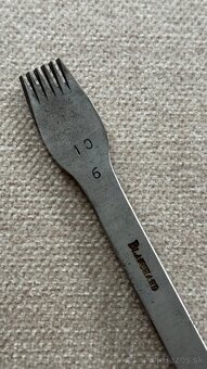 Dierovač na stehy Vergez Blanchard č.10 - 2