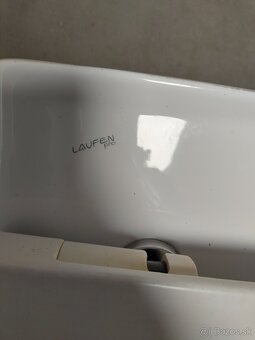 Laufen Pro závesná misa + doska - 2