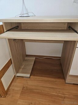 Stôl na počítač - 2