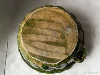 Krasna zelena keramicka forma na babovku - 2