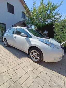 Nissan LEAF N-Connecta 30KW RV 2016/12 - 2