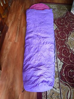 Predám páperový spací vak. - 2