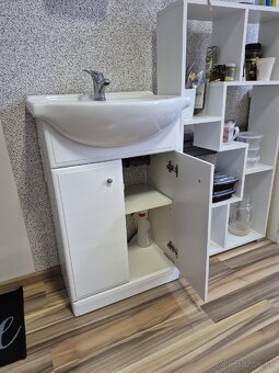 Umývadlo so skrinkou - 2