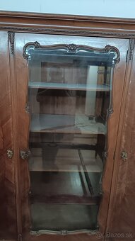starožitna skrina - 2