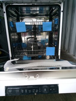 umývačka riadu Gorenje GS62040W - 2