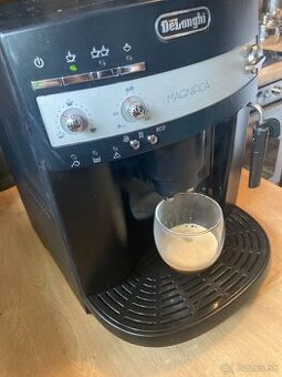 automaticky kavovar DeLonghi Magnifica  po veľkom servise - 2